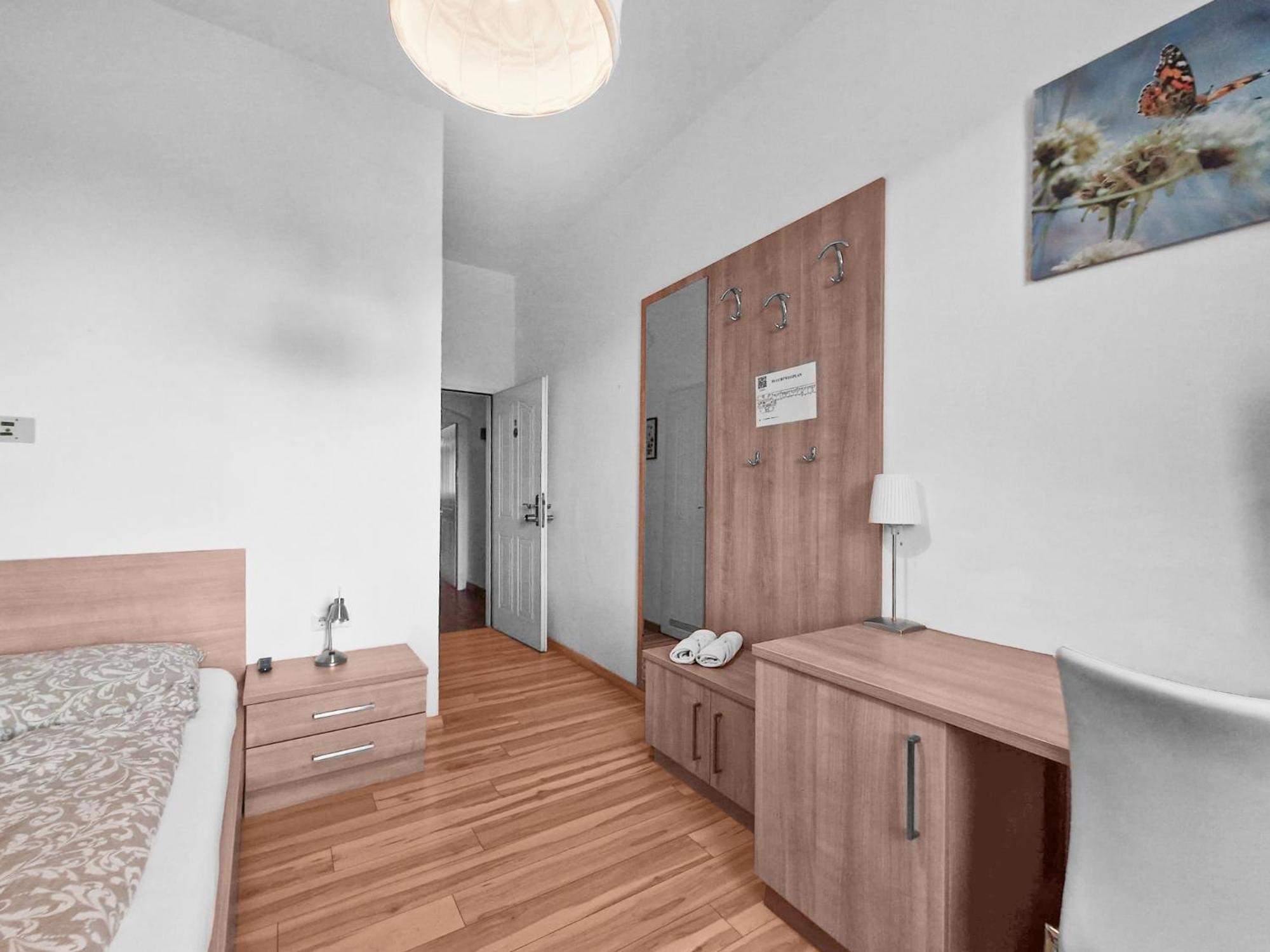 Josef Wolfik Strasse 10 Apartment Stockerau Exterior photo
