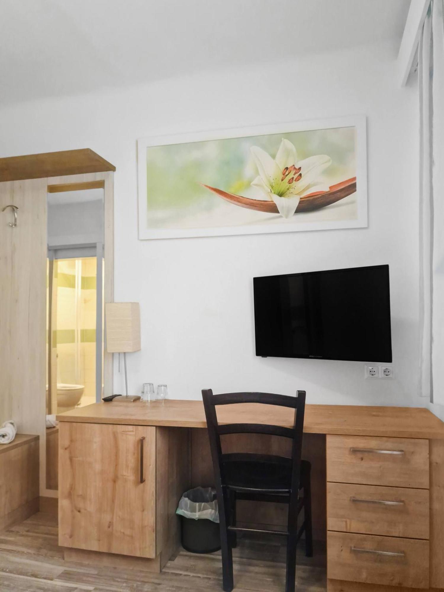 Josef Wolfik Strasse 10 Apartment Stockerau Room photo