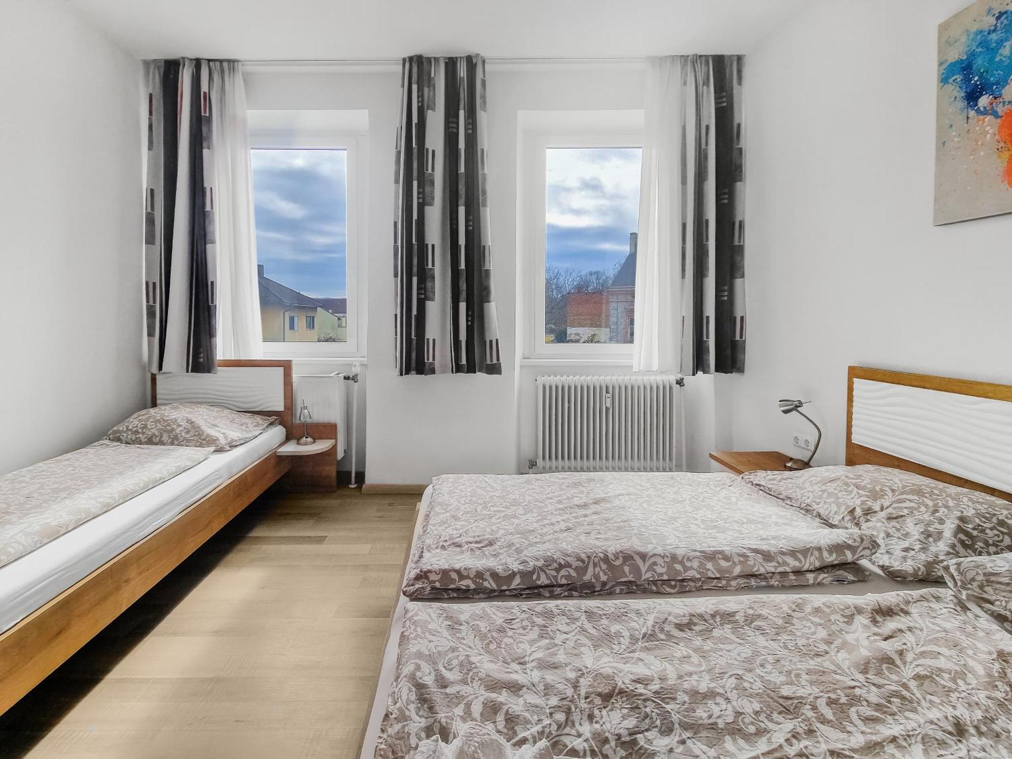 Josef Wolfik Strasse 10 Apartment Stockerau Room photo